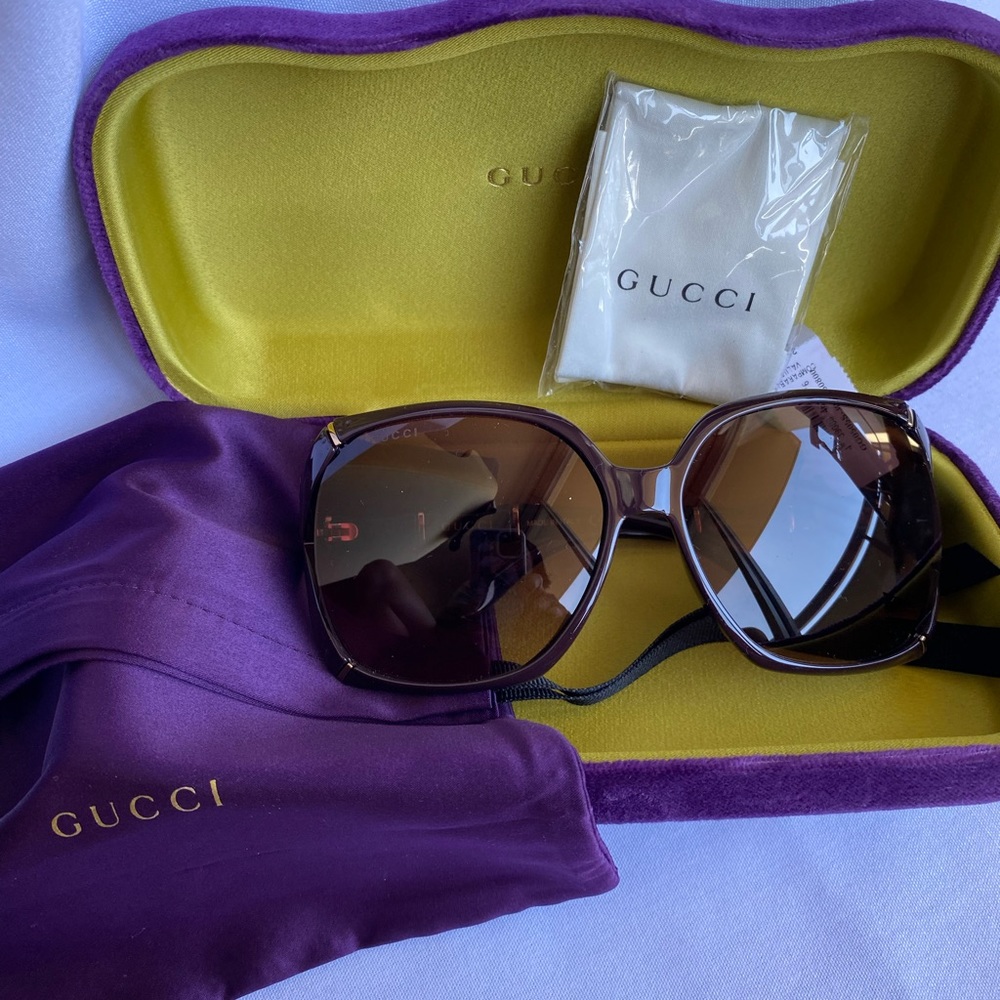 New GUCCI Purple Sunglass with Tags